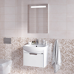 Зеркало: LED 010 base 50*70, с подсветкой, Сорт1