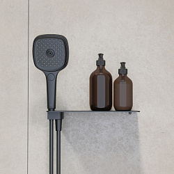 Выход для шланга с держателем для лейки и полкой, черный, IDDIS, SLIAB00i62