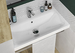 Вывод Комплект для ванной 3 в 1: смеситель для раковины и ванны FLAVIS и душевой гарнитур VIBE