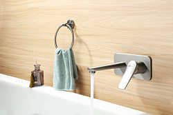 Встраиваемый смеситель для раковины, длина излива 17 см, с донным клапаном клик-клак, латунь/графит