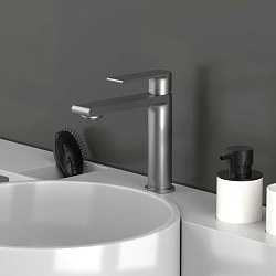 Смеситель для раковины Vogue VBF-1V1GM однорычажный, вороненая сталь, , шт